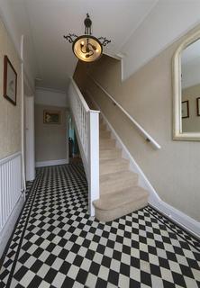 24 Axminster Road, Cardiff, CF23 5AR