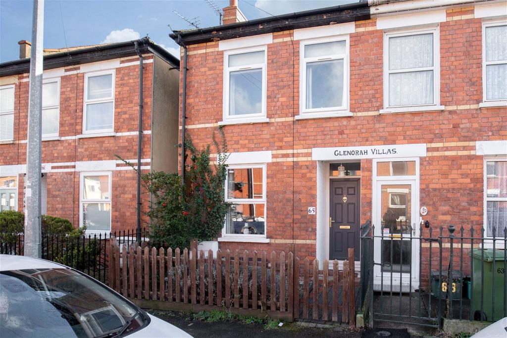 Cleeve View Road, Prestbury, Cheltenham, GL52 3 bed terraced house for