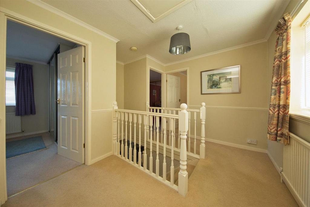 12 Llyn Close 1792.jpg