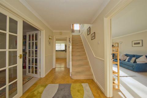 12 Llyn Close, Cardiff, CF23 6LG