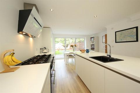 30 Doe Close, Penylan, Cardiff, CF23 9HJ
