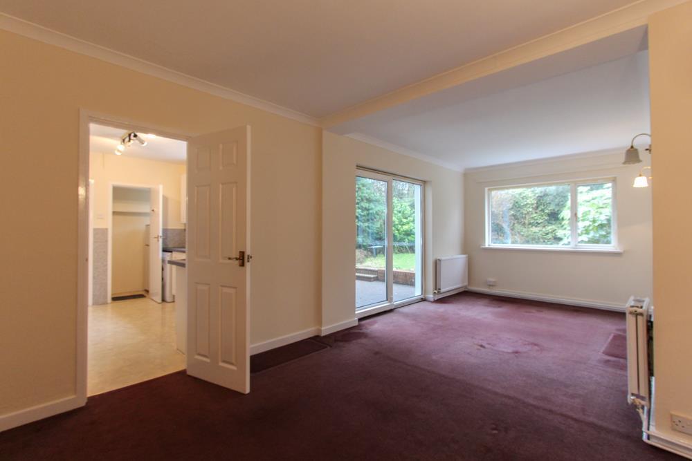 28 Brandreth Road LR-5.jpg