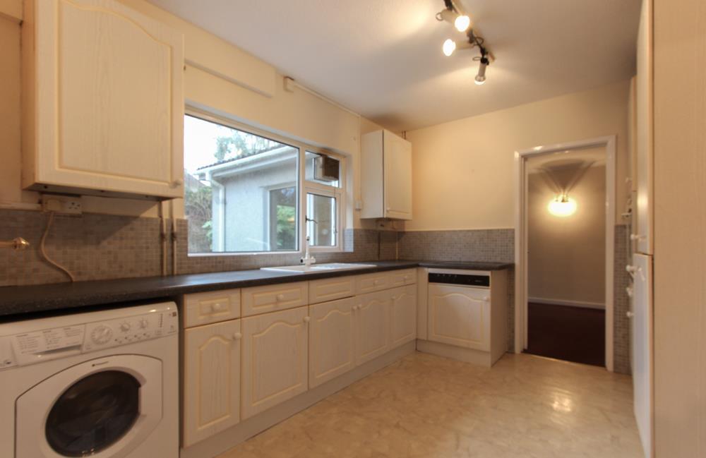 28 Brandreth Road LR.jpg