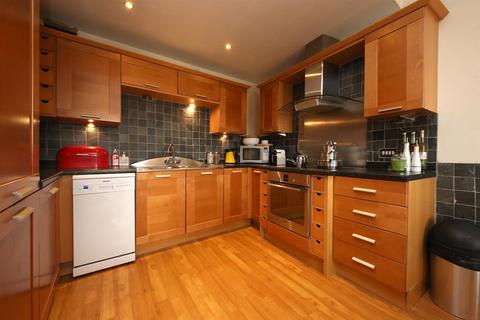 21, Ocean Buildings Bute Crescent, Cardiff, CF10 5AY