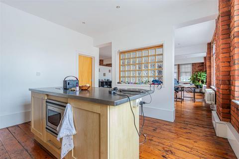 Unit 4, Ocean House Clarence Road, Cardiff, CF10 5FR