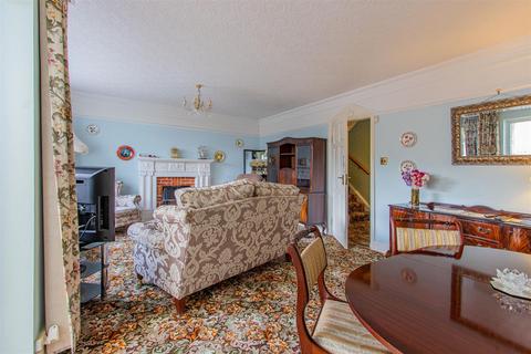 35 Bryncyn, Cardiff, CF23 7BH