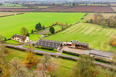 4 bedroom equestrian property for sale, Stowe, Buckingham, Buckinghamshire, MK18