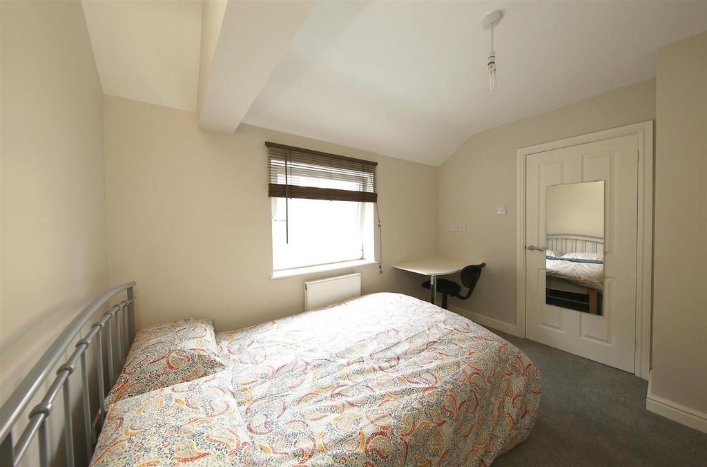 F2,1 Piercefield Pl. 5101.JPG