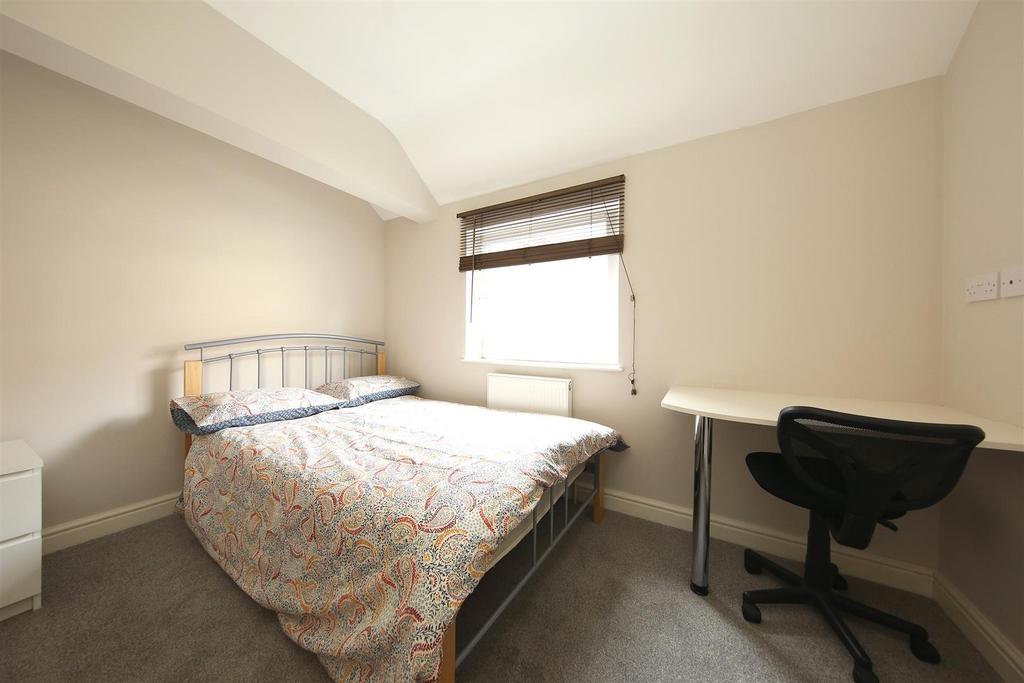 F2,1 Piercefield Pl. 5099.JPG
