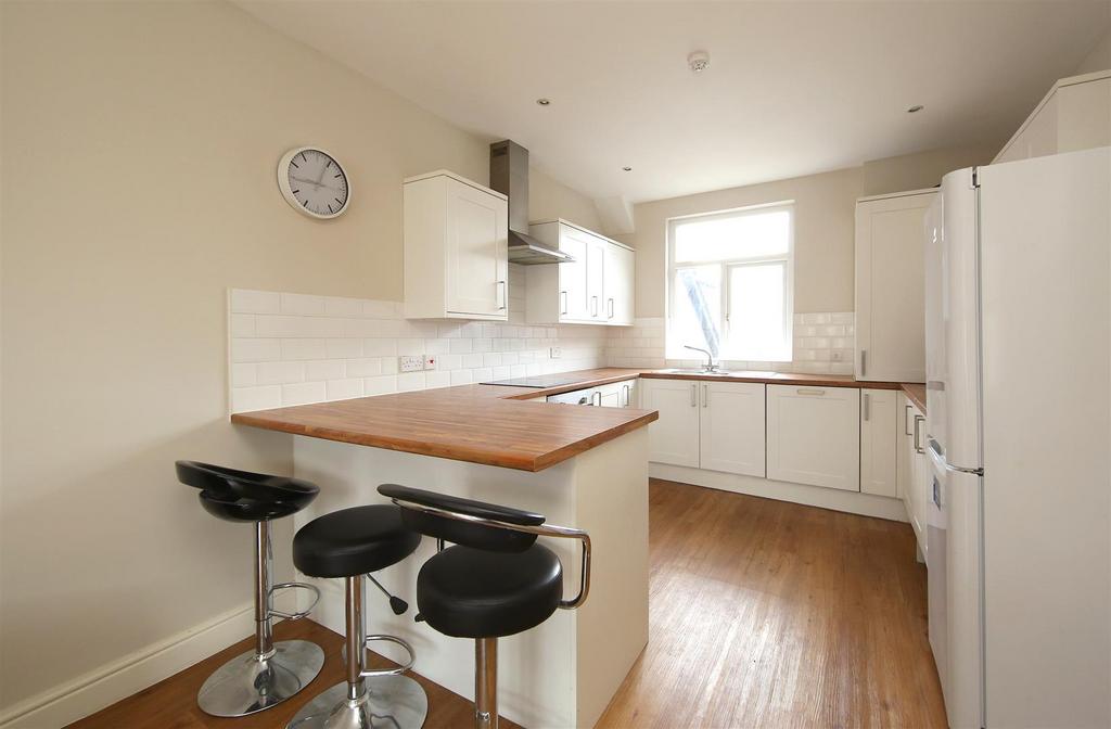 F2,1 Piercefield Pl. 5118.JPG