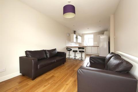 Flat 2, 1 Piercefield Place, Cardiff, CF24 0LD