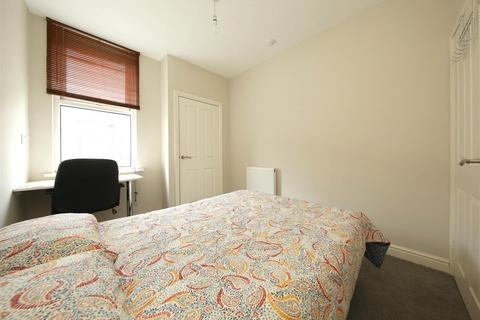 Flat 2, 1 Piercefield Place, Cardiff, CF24 0LD