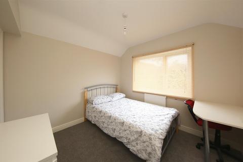 Flat 2, 1 Piercefield Place, Cardiff, CF24 0LD