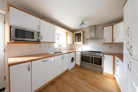 14 Doe Close, Penylan, Cardiff, CF23 9HJ