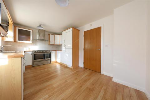 14 Doe Close, Penylan, Cardiff, CF23 9HJ
