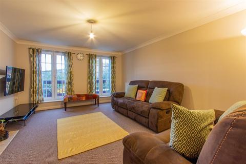 51 Doe Close, Penylan, Cardiff, CF23 9HJ