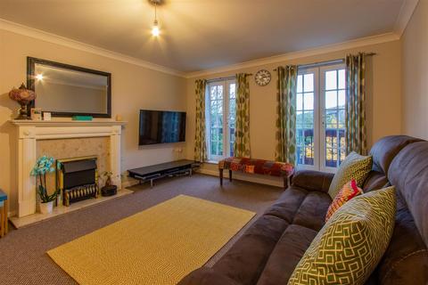 51 Doe Close, Penylan, Cardiff, CF23 9HJ