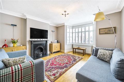 40 Heather Road, London, SE12 0UQ