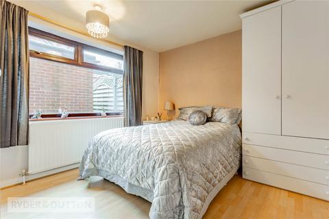 4 bedroom semi-detached house for sale, Hawkshead Road, High Crompton, Shaw, Oldham, OL2