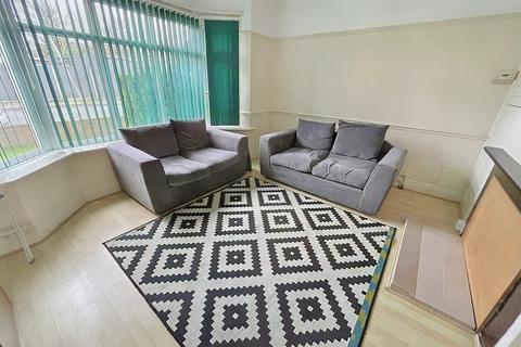 3 bedroom detached house for sale, Winton