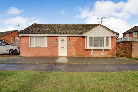 2 bedroom bungalow for sale, St. Martins Green, Trimley St. Martin, Felixstowe