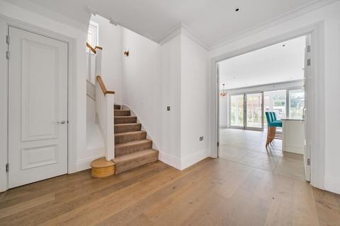 5 bedroom detached house for sale, Barrons Chase, Richmond