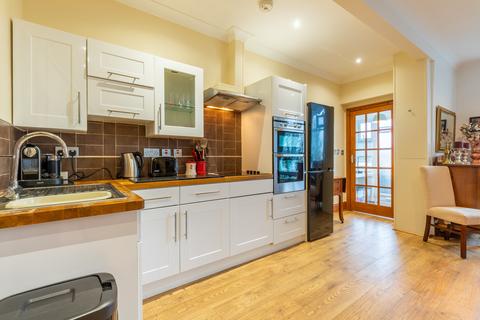 2 bedroom apartment for sale, 1 Glenedyth Flats, Lindale Road, Grange-over-Sands, Cumbria, LA11 6EP