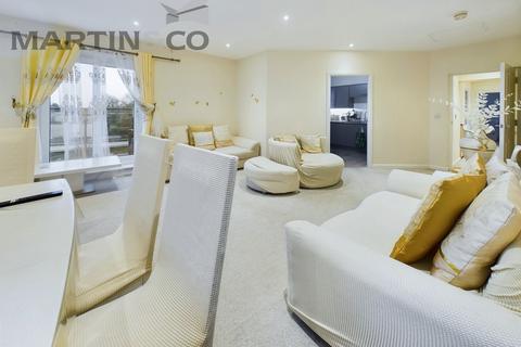 2 bedroom penthouse for sale, Gisors Road, Milton