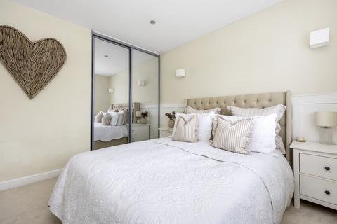 3 Batemans Road, Brighton, BN2 6RD