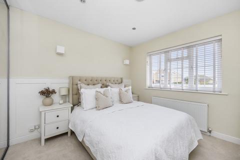 3 Batemans Road, Brighton, BN2 6RD