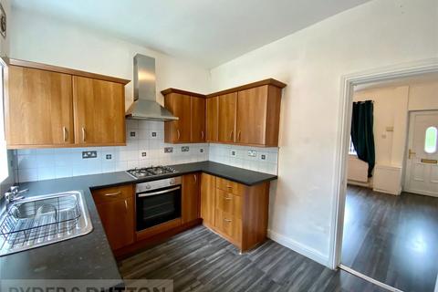 2 bedroom end of terrace house for sale, Broadbent Road, Watersheddings, Oldham, OL1