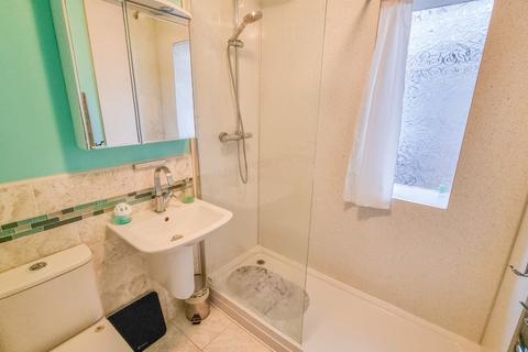 41 Central Avenue, Woodford Halse, Daventry, NN11 3QQ