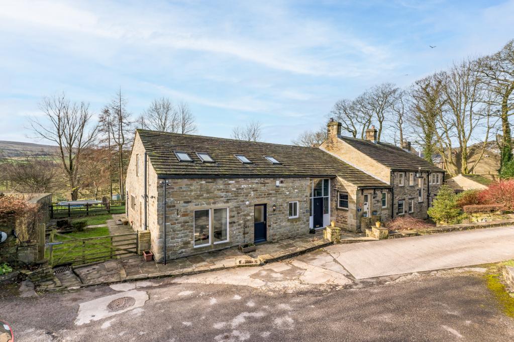 Moorhouse Lane, Oxenhope, Keighley... 4 bed barn conversion for sale