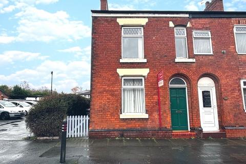 Winsford - 3 bedroom end of terrace house for sale