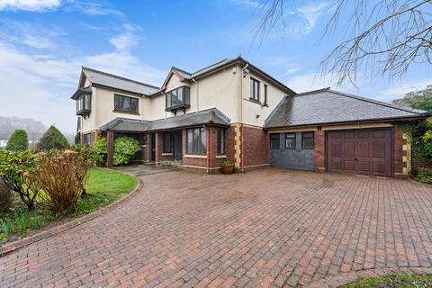 5 bedroom detached house for sale - St. Edeyrns Close, Cyncoed, Cardiff