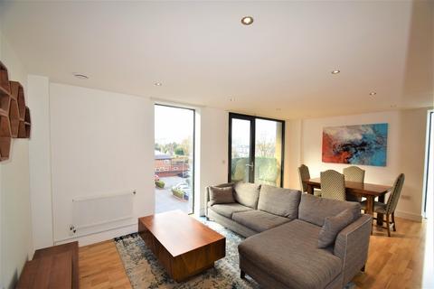 2 bedroom apartment for sale - Bruce Court Ealing W5