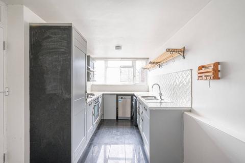 3 bedroom flat to rent - Dyne Road, Brondesbury, London, NW6