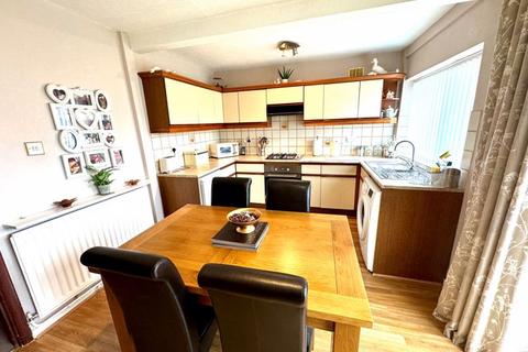 126 Brackenfield Road, Birmingham, B44 9BH