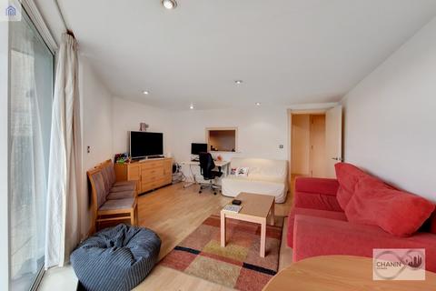 1 bedroom apartment for sale, Newton Place, Isle of Dogs E14