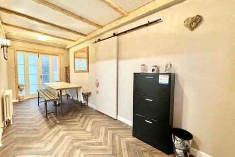 123 Crosby Road, Grimsby, DN33 1LY