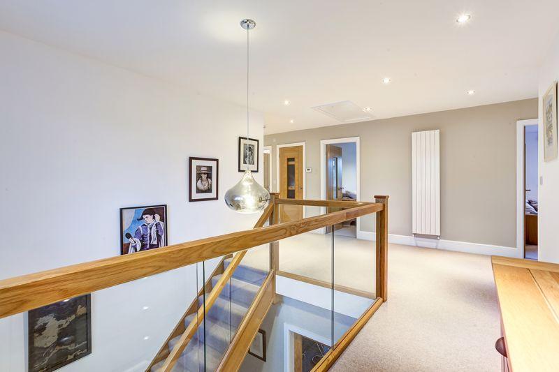 Galleried landing