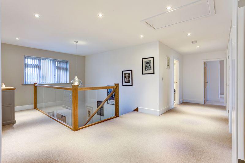 Galleried landing
