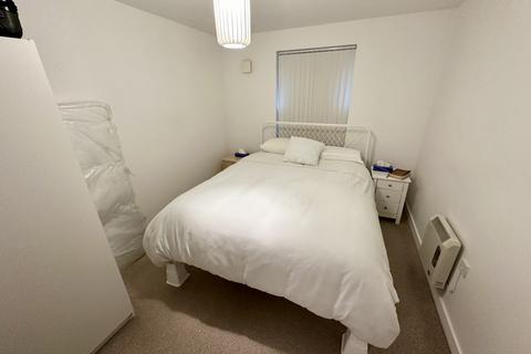 Flat 1, 20 Alan Road, Ipswich, IP3 8EQ