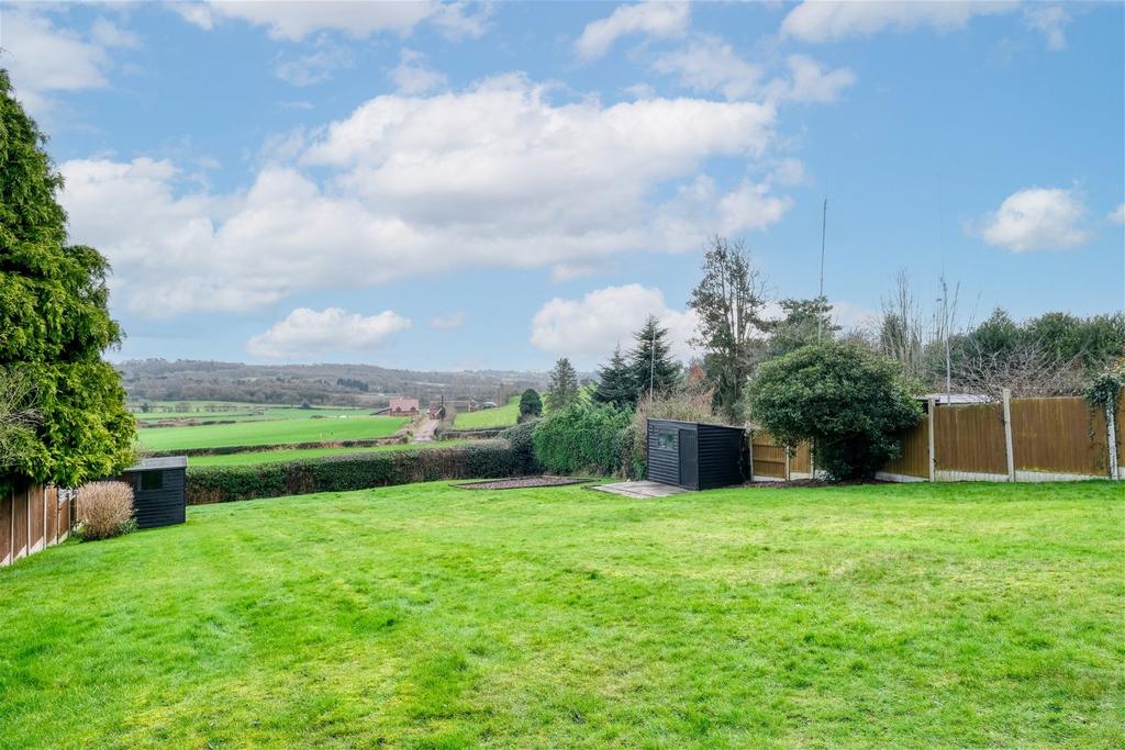 Old Birmingham Road, Lickey End, Bromsgrove, B60 1DG 4 bed detached