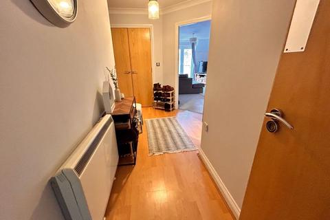 2 bedroom apartment for sale, Station Road, Sutton Coldfield, B73 5LA