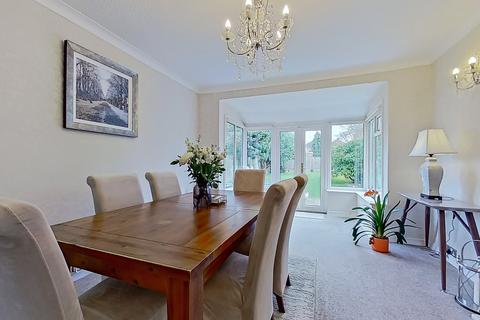 86 Darnick Road, Sutton Coldfield, B73 6PG