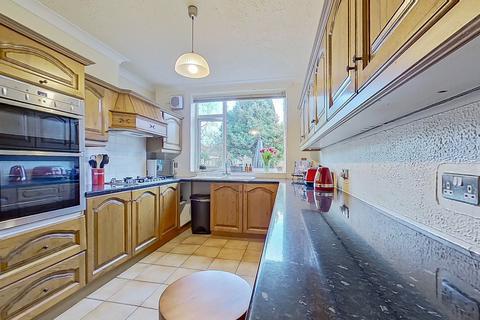 86 Darnick Road, Sutton Coldfield, B73 6PG