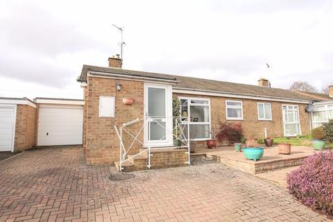 2 Buzzards Close, Little Bourton, Banbury, OX17 1RN