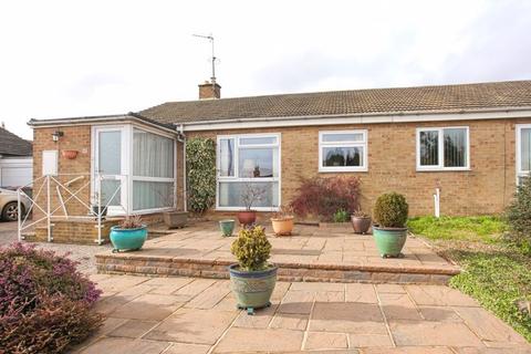 2 Buzzards Close, Little Bourton, Banbury, OX17 1RN