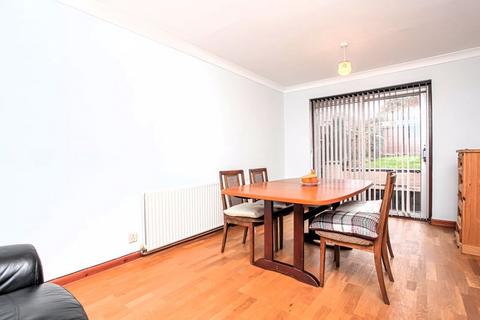 4 bedroom semi-detached house for sale, Nursery Drive, Banbury - Greatly Extended
